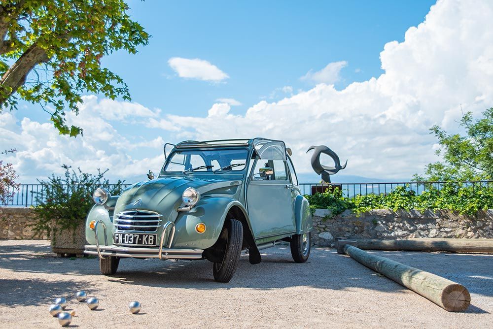 Mougins ムージャン